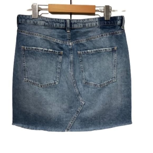 H&M L.O.G.G. DENIM SKIRT WITH BUTTON FLY AND FRINGED HEM SIZE L - Picture 2 of 8